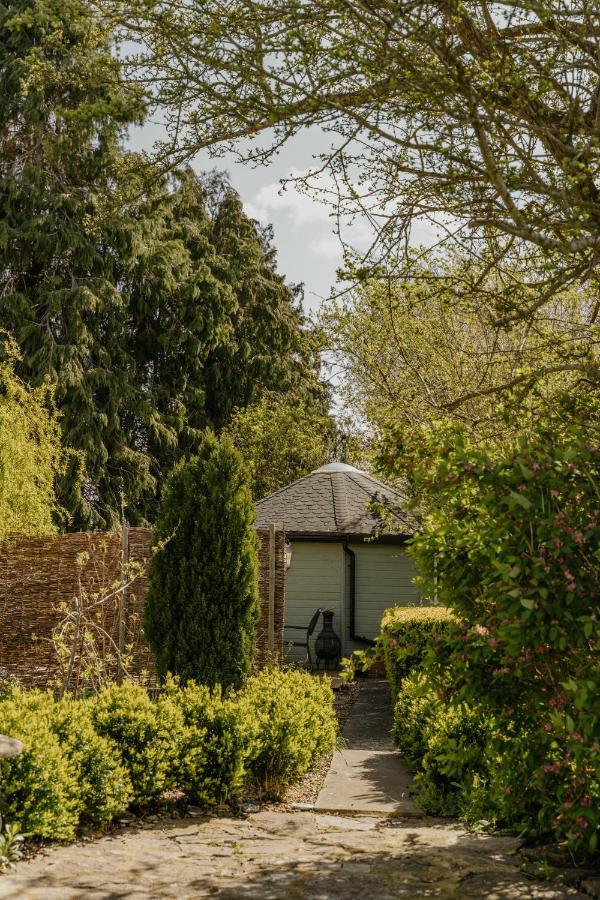 Little England Retreats - Cottage, Yurt And Shepherd Huts Othery Exterior foto