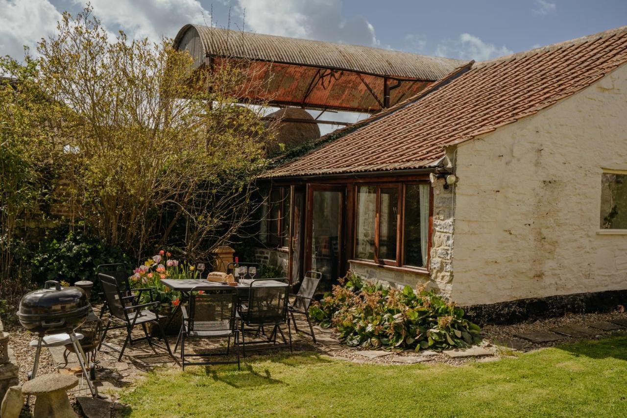 Little England Retreats - Cottage, Yurt And Shepherd Huts Othery Exterior foto